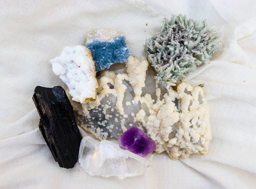 Best Lapidary Equipment 2026: Saws, Cabbing Machines & Polishers Compared